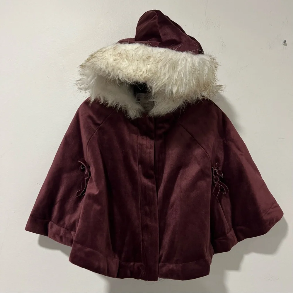 Catherine Malandrino  Baby Girl Poncho Shawl Coat 6-9M.